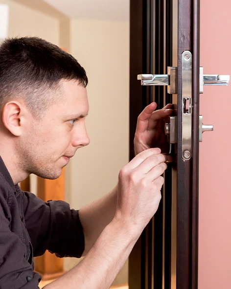 : Professional Locksmith For Commercial And Residential Locksmith Services in Orlando, FL