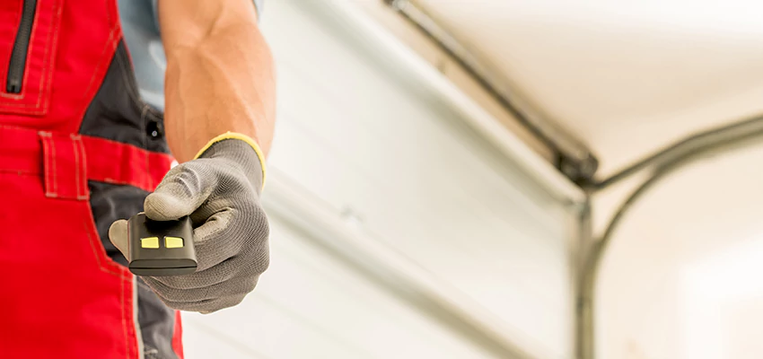 Residential Garage Door Security in Orlando, Florida