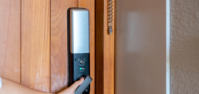 Home Security Electronic Locks Upgrades in Orlando, FL