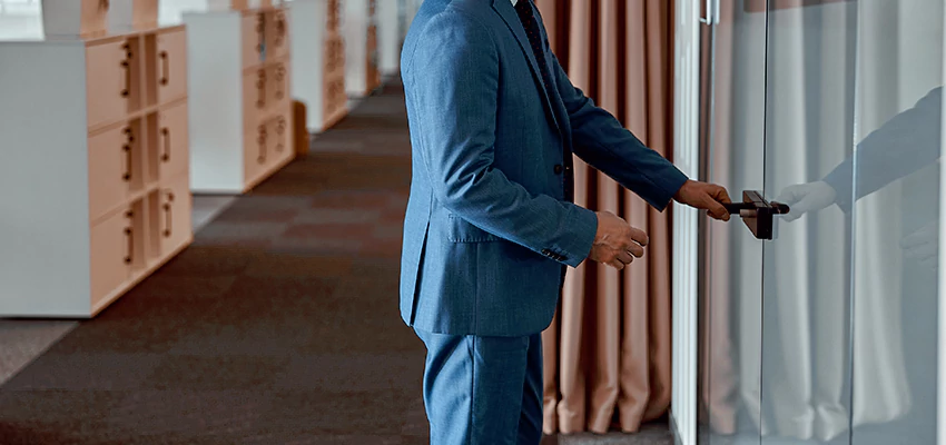 Commercial Glass Door Locks in Orlando, FL