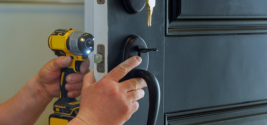 Sliding Door Lock Repair in Orlando, FL